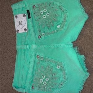 Size 27 miss me shorts